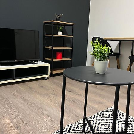 סקופיה Central M - 5 Apartments מראה חיצוני תמונה