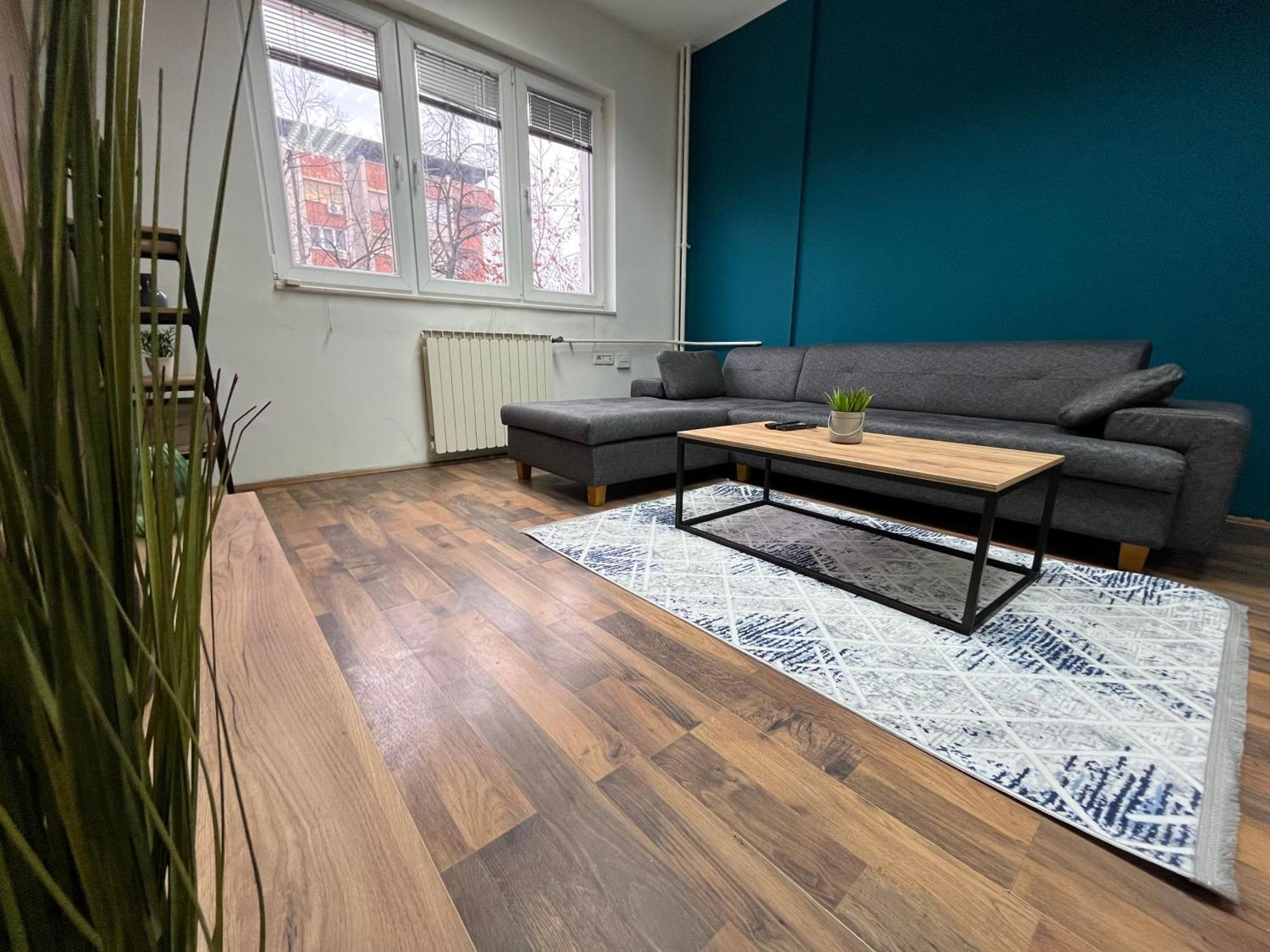 סקופיה Central M - 5 Apartments מראה חיצוני תמונה