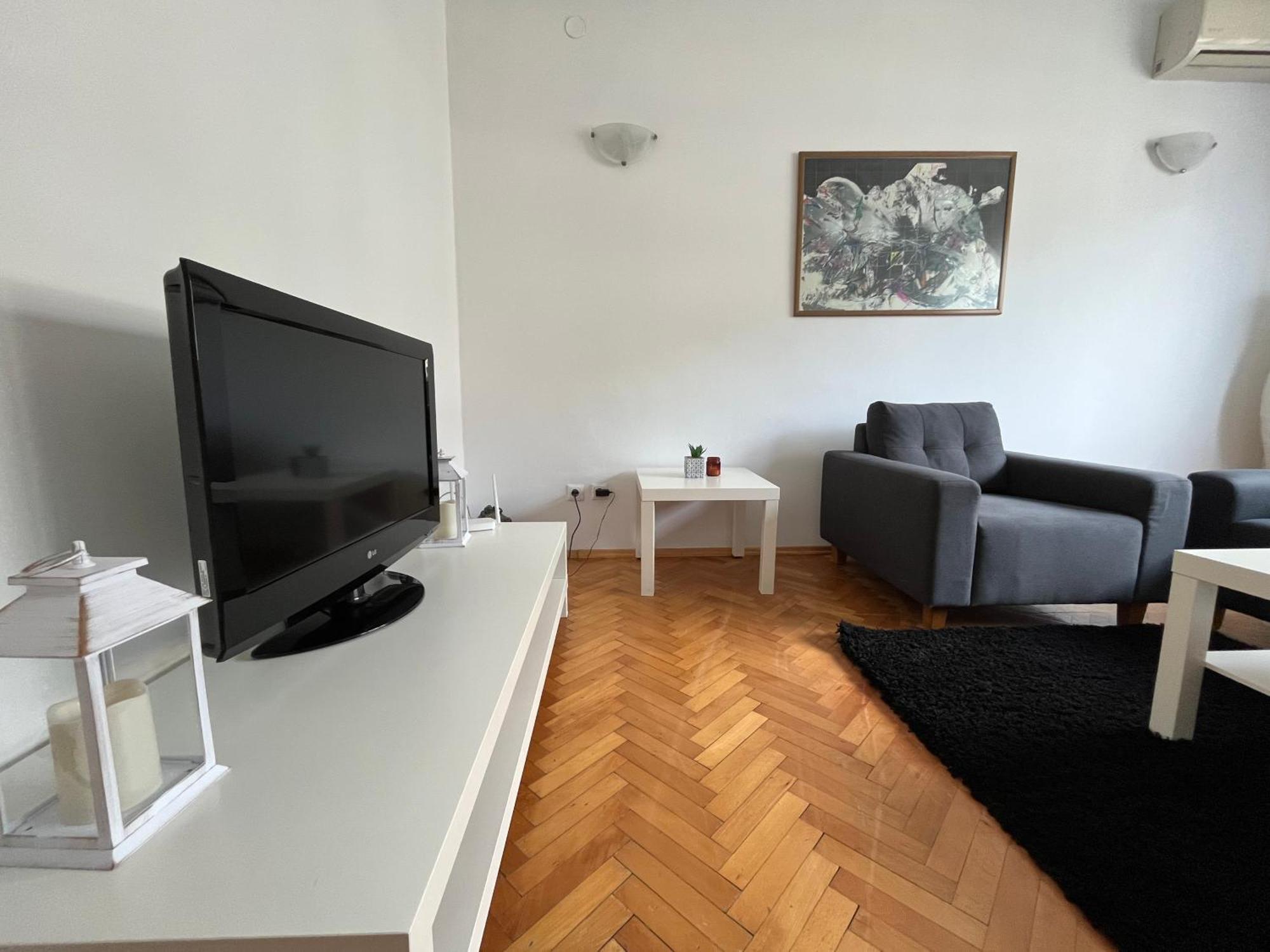 סקופיה Central M - 5 Apartments מראה חיצוני תמונה