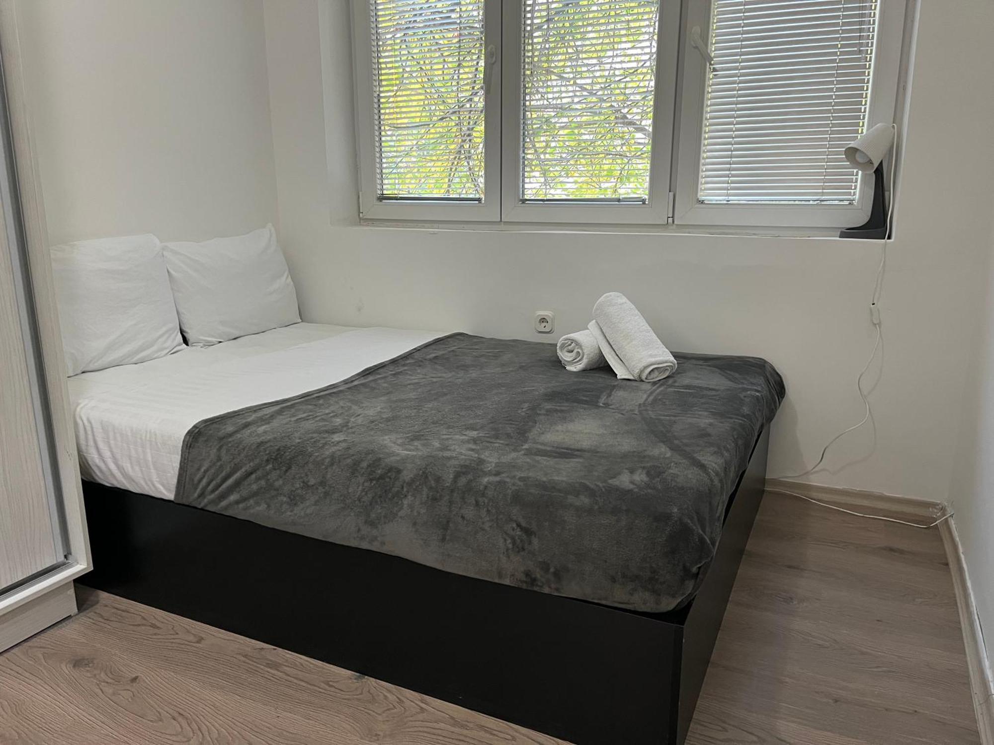 סקופיה Central M - 5 Apartments חדר תמונה